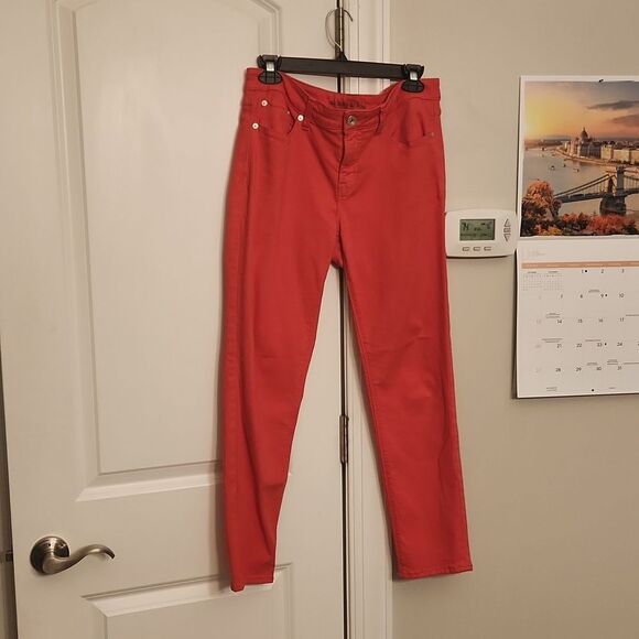 JCP Women's Coral Pink Skinny Ankle High-Stretch Jeans Size 29/8 - Picture 1 of 8